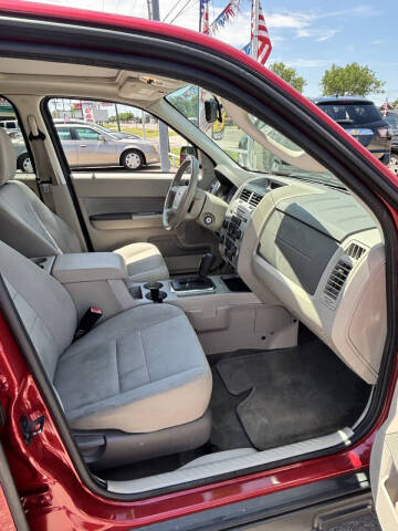 2011 Ford Escape XLT