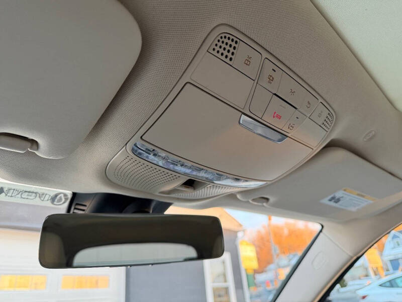 2021 Mercedes-Benz GLC GLC 300 4MATIC