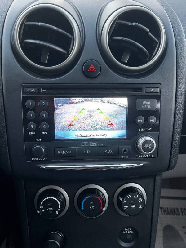 2011 Nissan Rogue SV