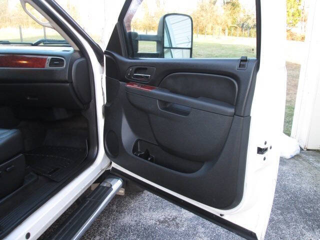 2011 Chevrolet Silverado 3500HD LTZ