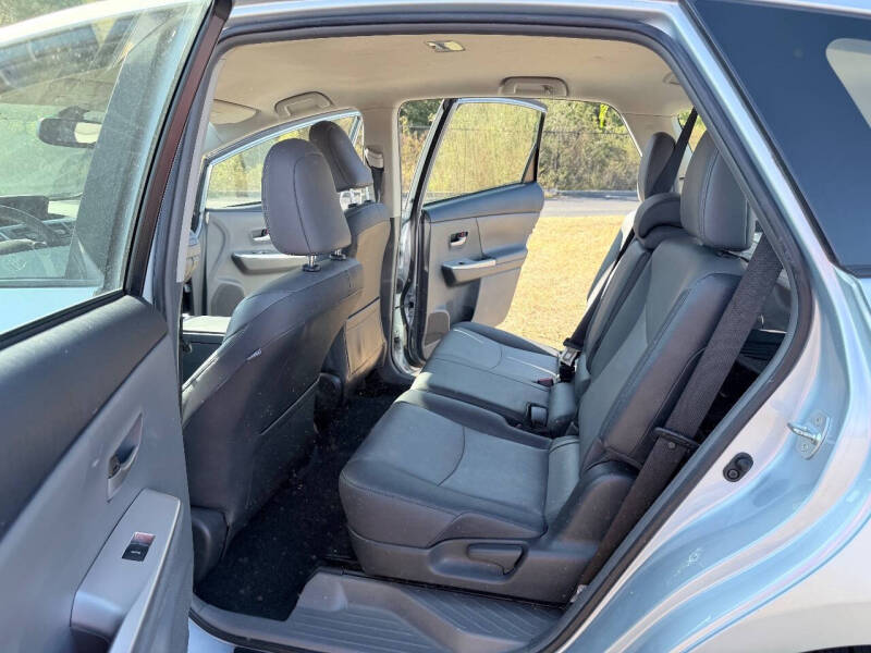 2013 Toyota Prius v Five