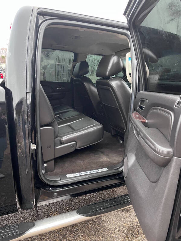 2011 GMC Sierra 2500HD Denali