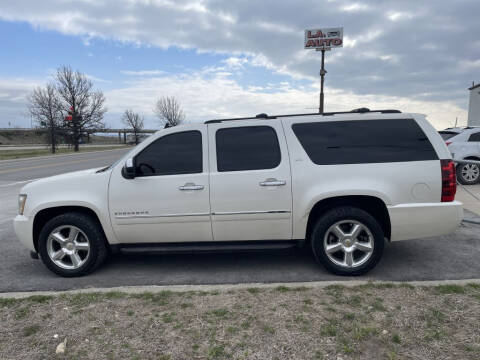 2011 Chevrolet Suburban for sale at LA AUTO in Bates City MO