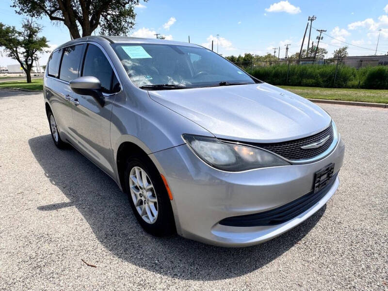 2017 Chrysler Pacifica Touring