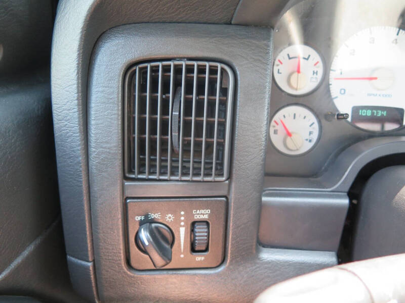 2004 Dodge Ram 1500 SLT