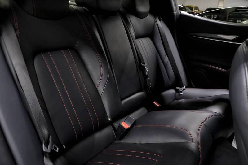 2017 Maserati Ghibli