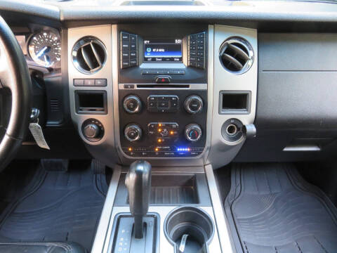 2015 Ford Expedition EL XLT