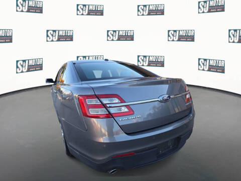 2014 Ford Taurus Limited