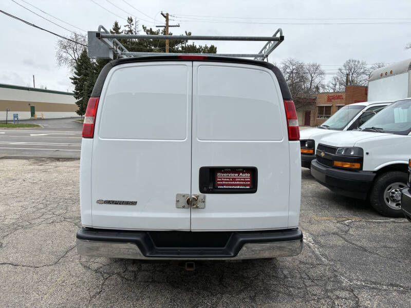 2018 Chevrolet Express 2500