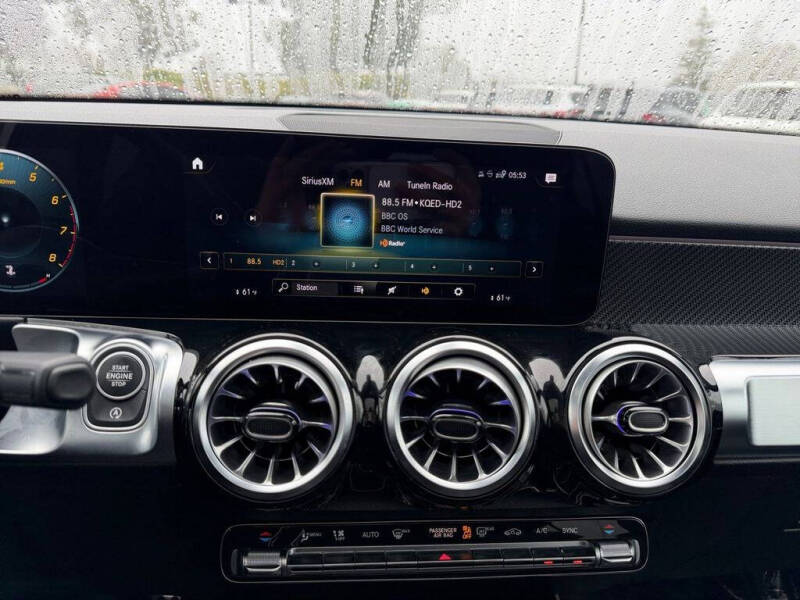 2023 Mercedes-Benz GLB GLB 250 4MATIC