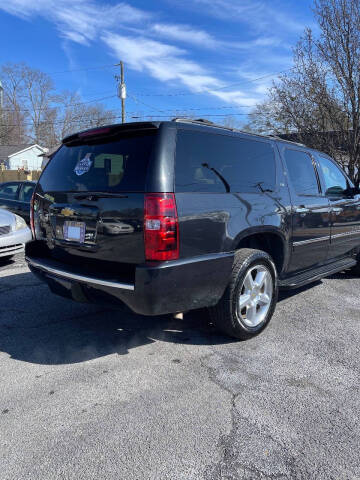 2013 Chevrolet Suburban LTZ
