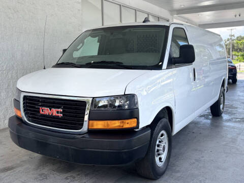 2023 GMC Savana 2500