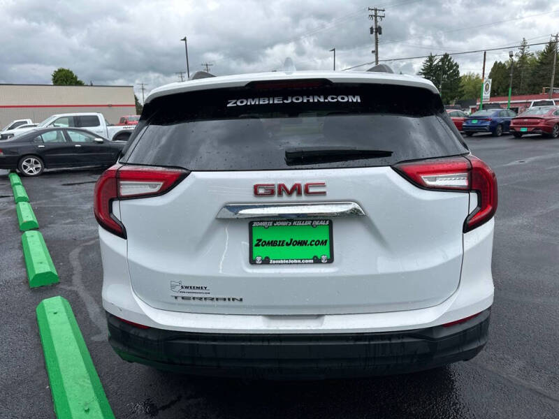 2022 GMC Terrain SLE