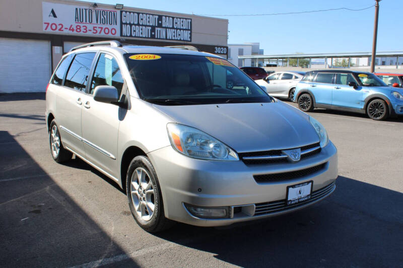 2004 Toyota Sienna XLE Limited 7 Passenger