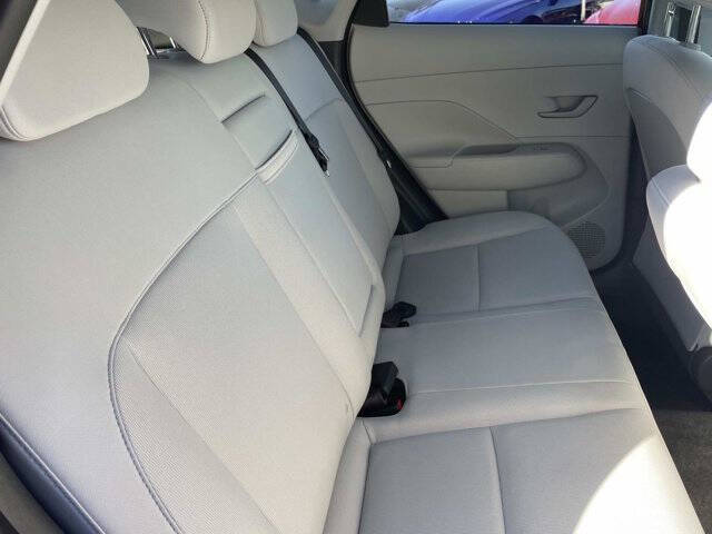 2025 Hyundai Kona SEL