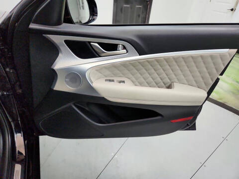 2022 Genesis G70