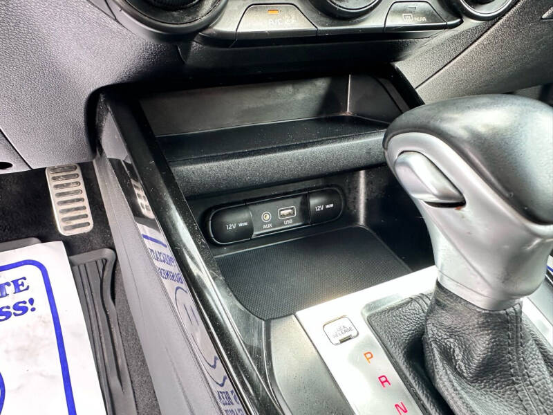 2021 Kia Forte GT Line