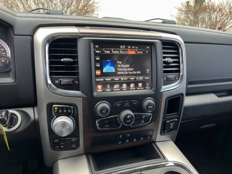 2017 RAM 1500 Laramie