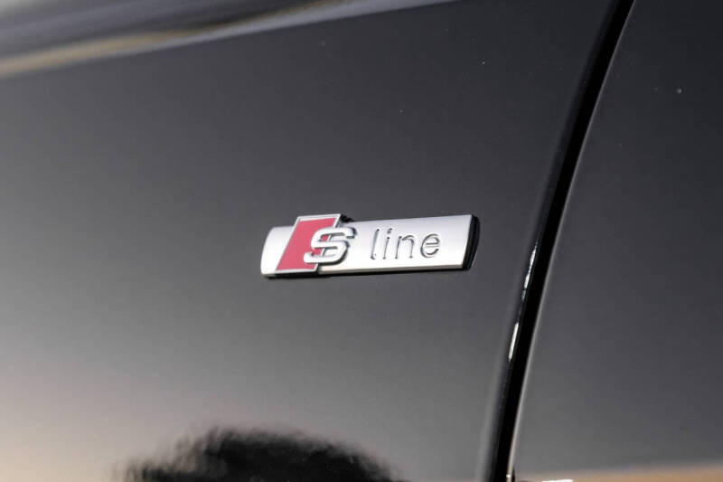 2020 Audi Q8 quattro Prestige 55 TFSI