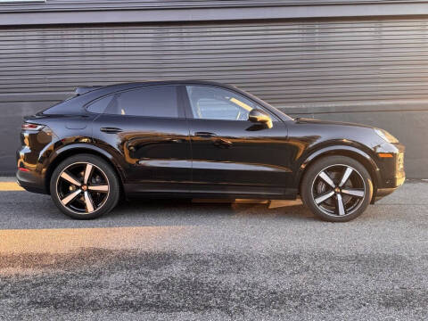 2025 Porsche Cayenne Coupe