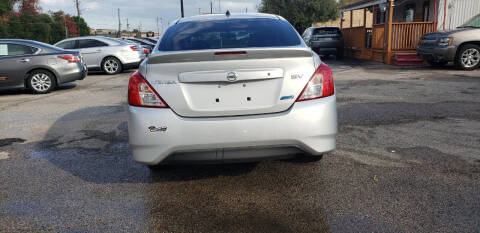 2015 Nissan Versa 1.6 SV
