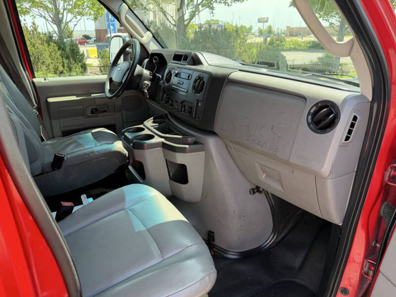 2013 Ford E-Series E-250