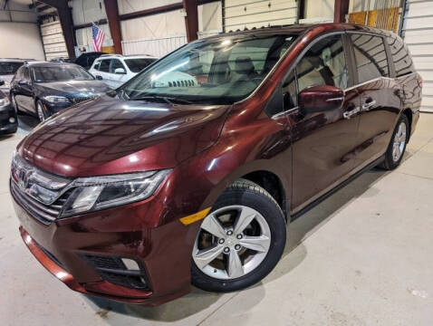 2018 Honda Odyssey for sale at Nice Ride Auto Wholesale in Eastlake OH