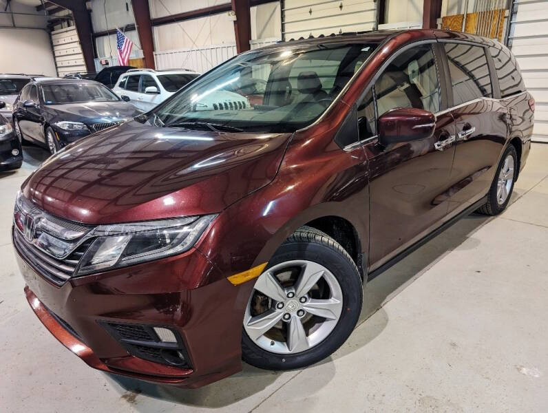 2018 Honda Odyssey for sale at Nice Ride Auto Wholesale in Eastlake OH