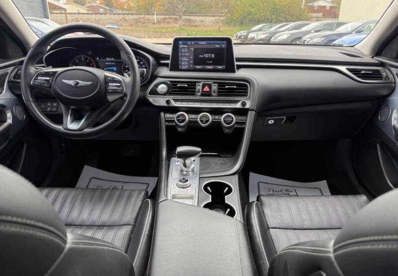 2020 Genesis G70 2.0T