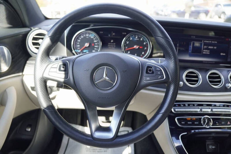 2017 Mercedes-Benz E-Class E 300 4MATIC