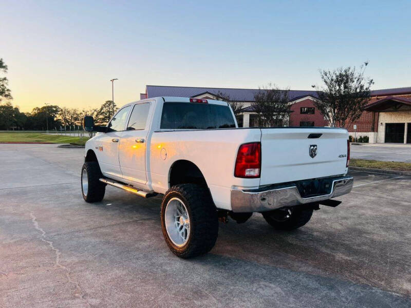 2011 RAM Ram 2500 Pickup SLT photo 8