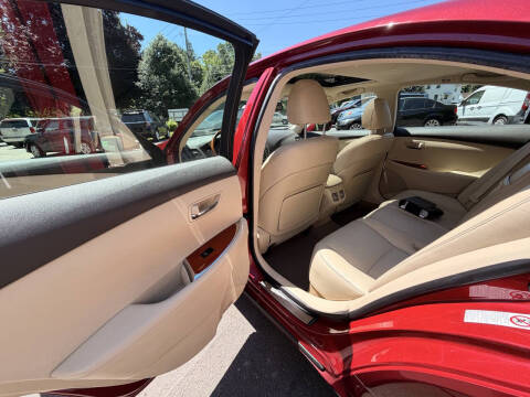 2011 Lexus ES 350