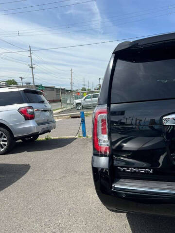 2017 GMC Yukon Denali