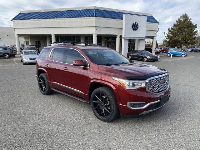 2017 GMC Acadia Denali