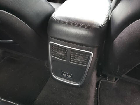 2016 Chrysler 300 Limited Anniversary