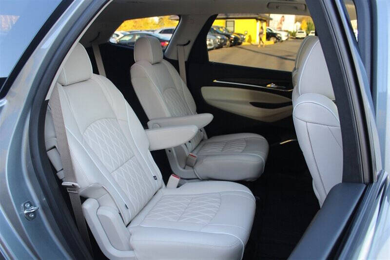 2023 Buick Enclave Avenir