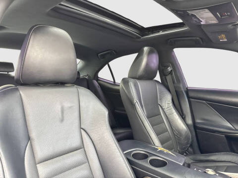 2016 Lexus IS 200t