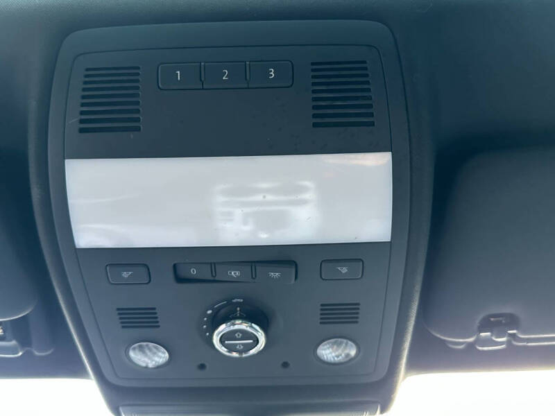 2014 Volkswagen Touareg V6 R-Line