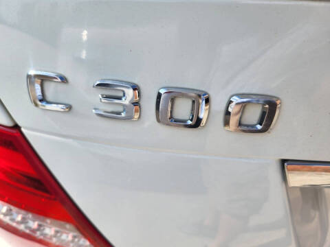 2012 Mercedes-Benz C-Class C 300 Luxury 4MATIC