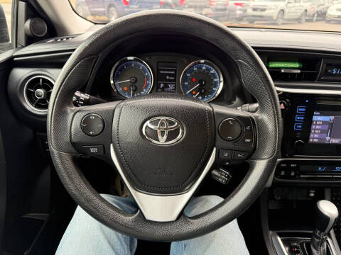 2019 Toyota Corolla LE