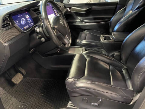 2017 Tesla Model X 75D