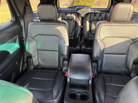 2016 Ford Explorer Sport