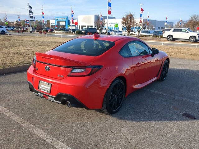 2024 Toyota GR86 Premium