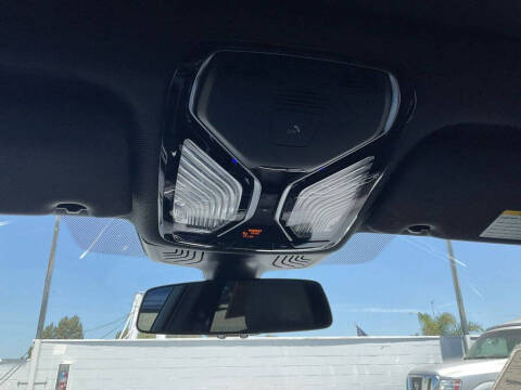 2022 BMW 7 Series 740i