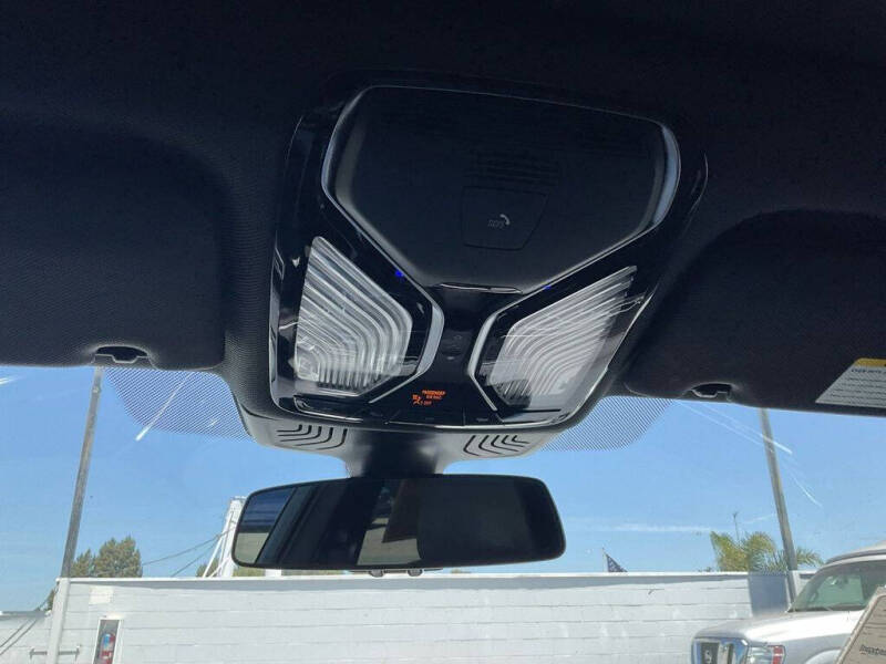 2022 BMW 7 Series 740i