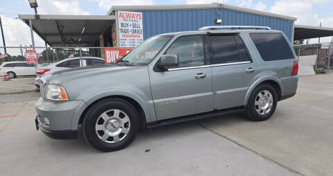 2005 Lincoln Navigator Luxury