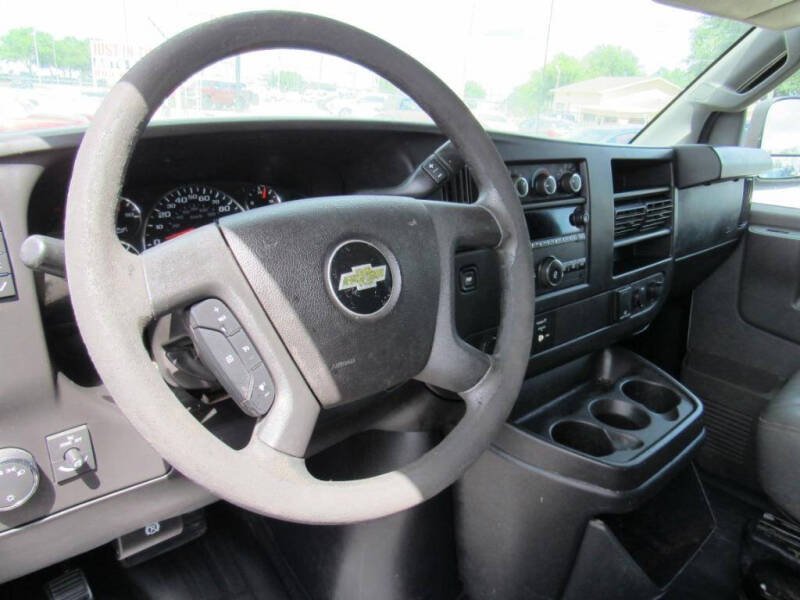 2017 Chevrolet Express 2500