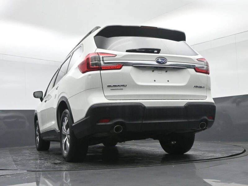 2023 Subaru Ascent Premium 8-Passenger