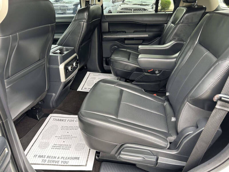 2022 Ford Expedition XLT