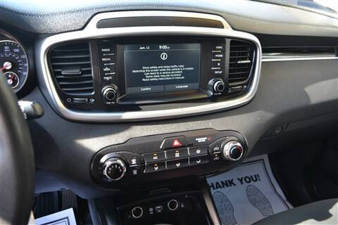 2019 Kia Sorento L
